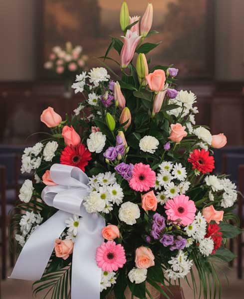 Centre funerari tonalitat variada